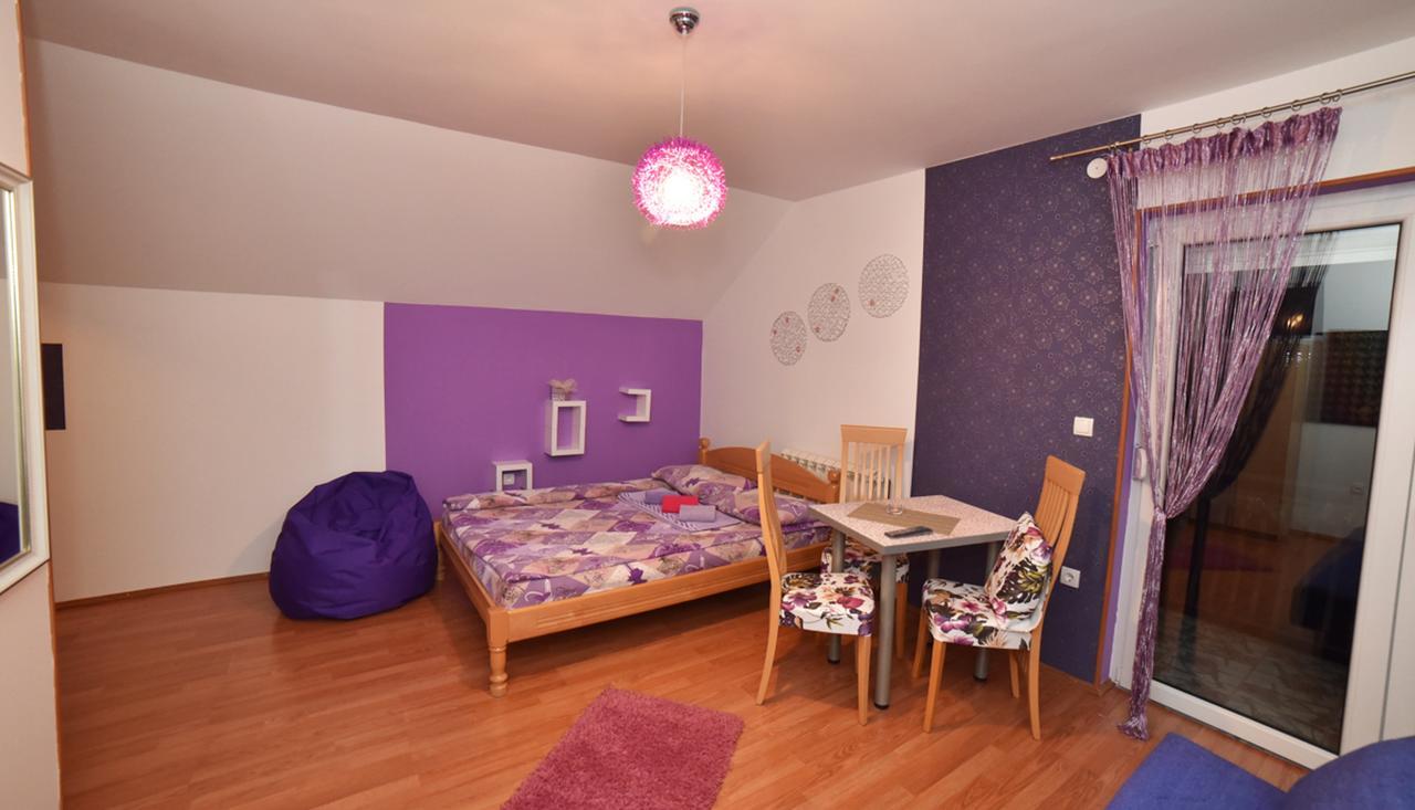 Omiljeni Apartments ズラティボール エクステリア 写真