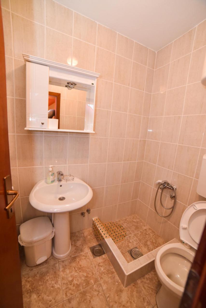 Omiljeni Apartments ズラティボール エクステリア 写真